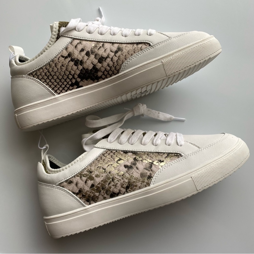STEVE MADDEN Bliss snakeskin sneaker, size 10